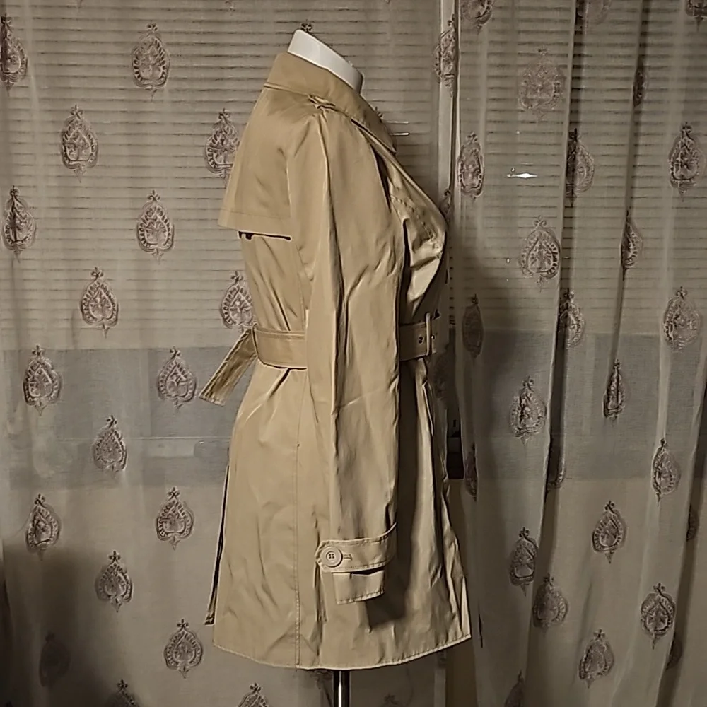 Beige Coat - Picture 12 of 16
